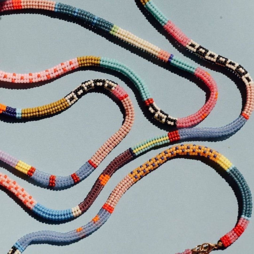Box Octobre : Collier tissé